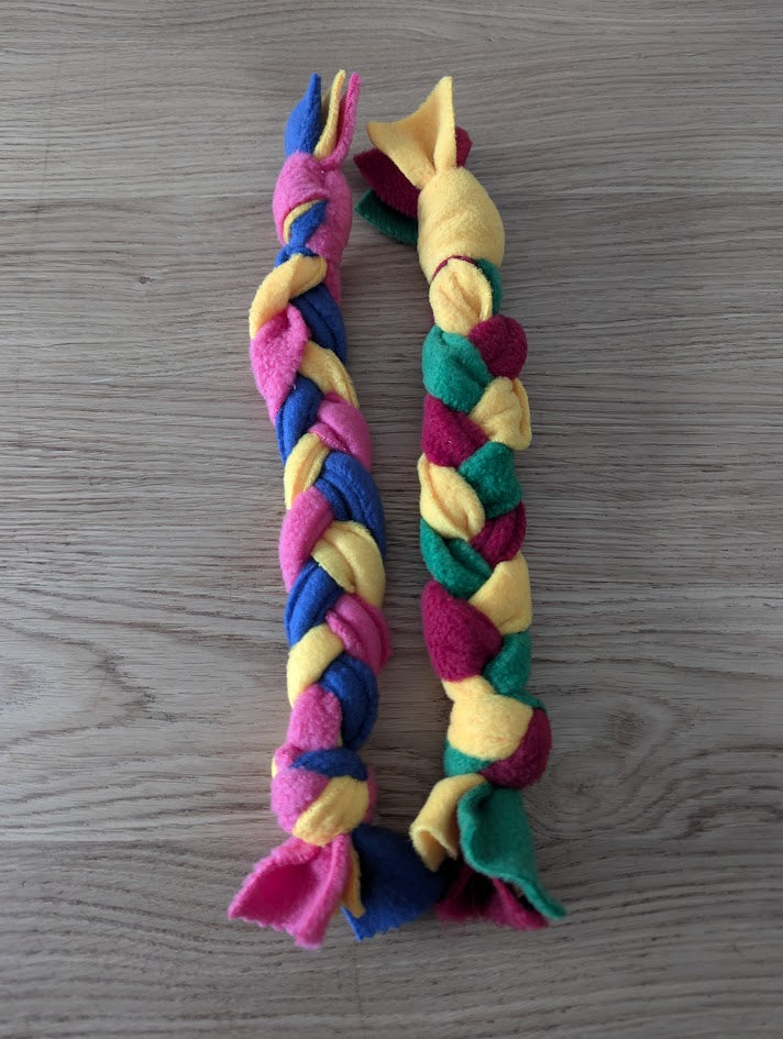 Handcrafted puzzle braid - small